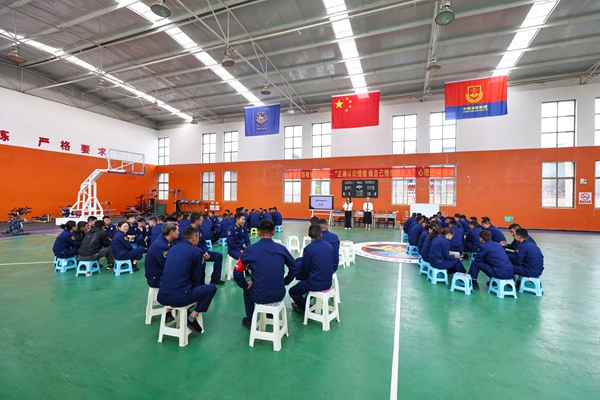 图为团体心理辅导活动现场 (4)_副本.jpg ""