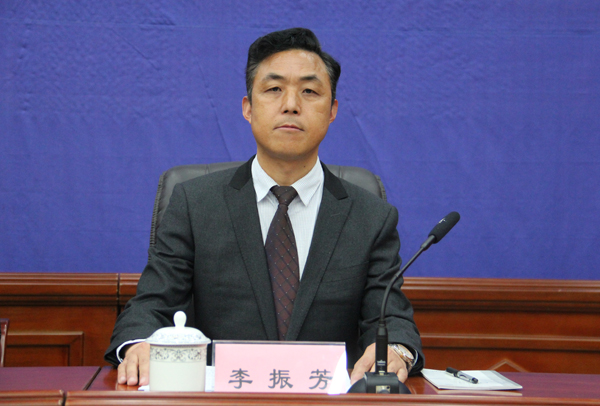 新闻发言人:林芝市生态环境局党组成员,副局长李振芳